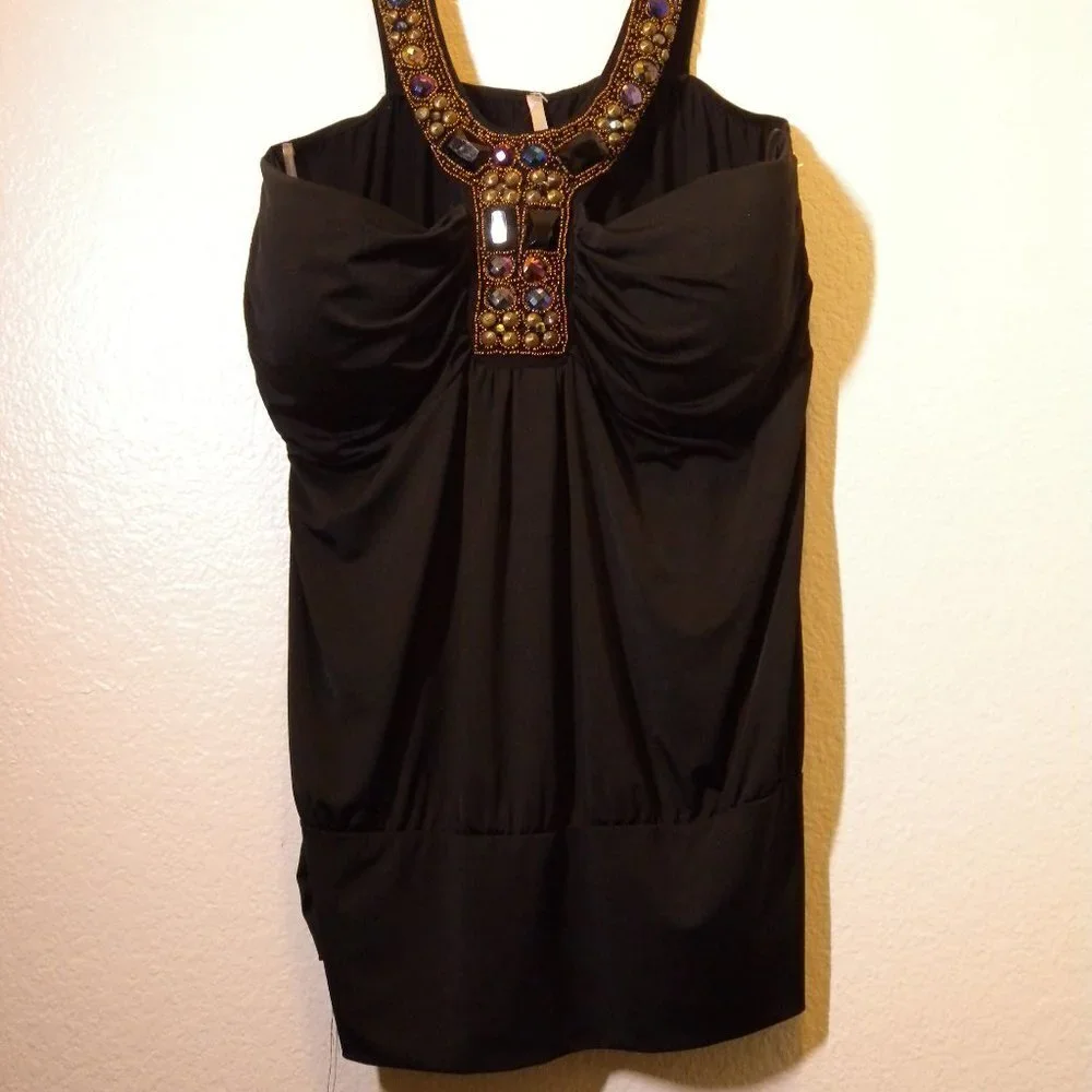 Kiwi Black Beaded Halter Style Top 1X - Picture 8 of 14